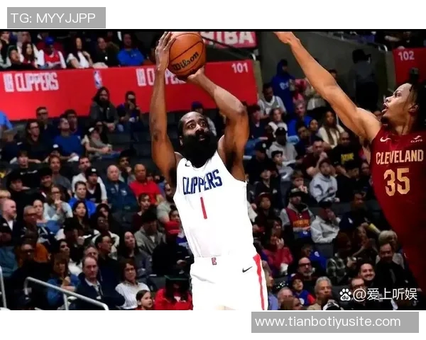 小卡哈登双星陨落失误频繁卢指导战术失误成最大罪魁 小卡哈登双星陨落失误频繁卢指导战术失误成最大罪魁